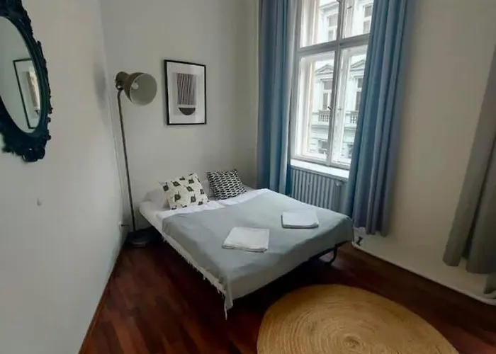 Metropolitan With Amenities * Praga