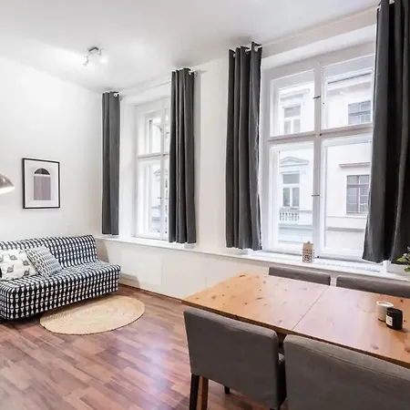 Apartamento Metropolitan With Amenities Praga
